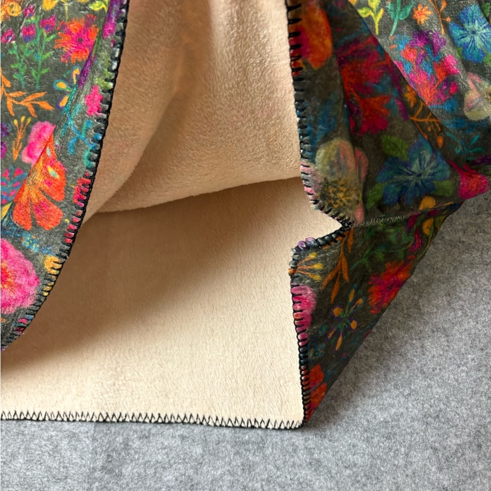 Natural Life Oversized Cozy Blanket Hoodie One size Multi Flora - Picture 6 of 10